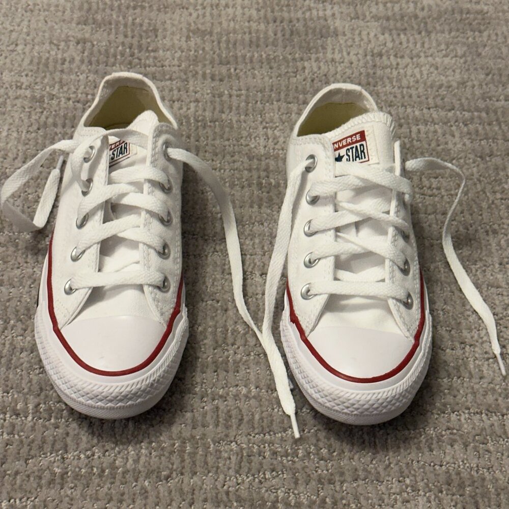 Converse Chuck Taylor All Star Sneaker Women's Size 5